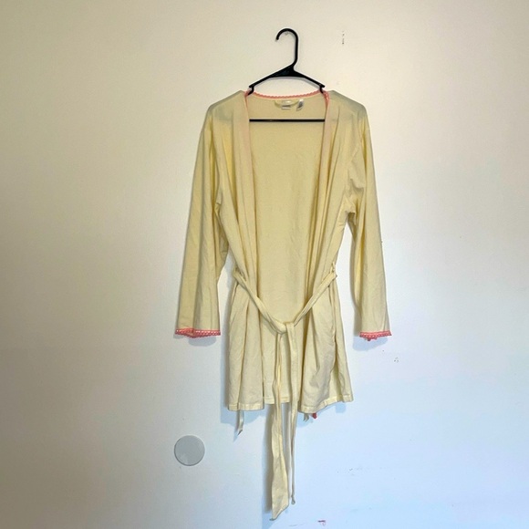 Classic Elements | Light Yellow 100% Cotton Bath Robe - Picture 1 of 5